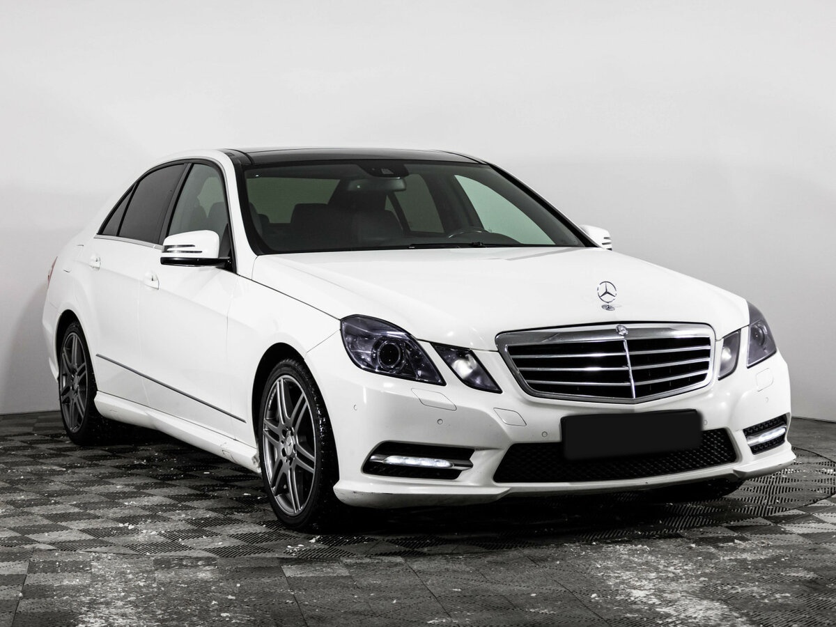 Mercedes-Benz E-Класс с пробегом — 2012 год. Фото: #2