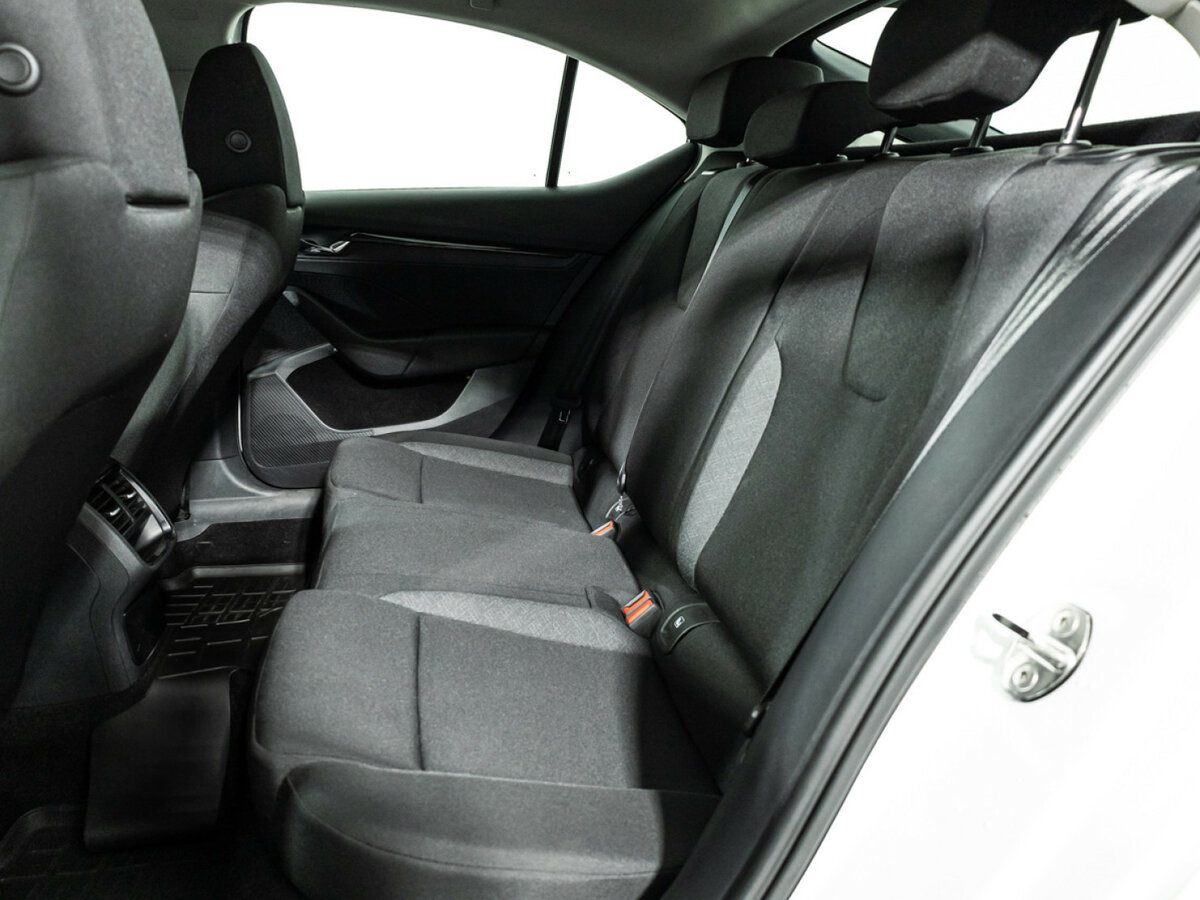 Skoda Octavia с пробегом — 2021 год. Фото: #7