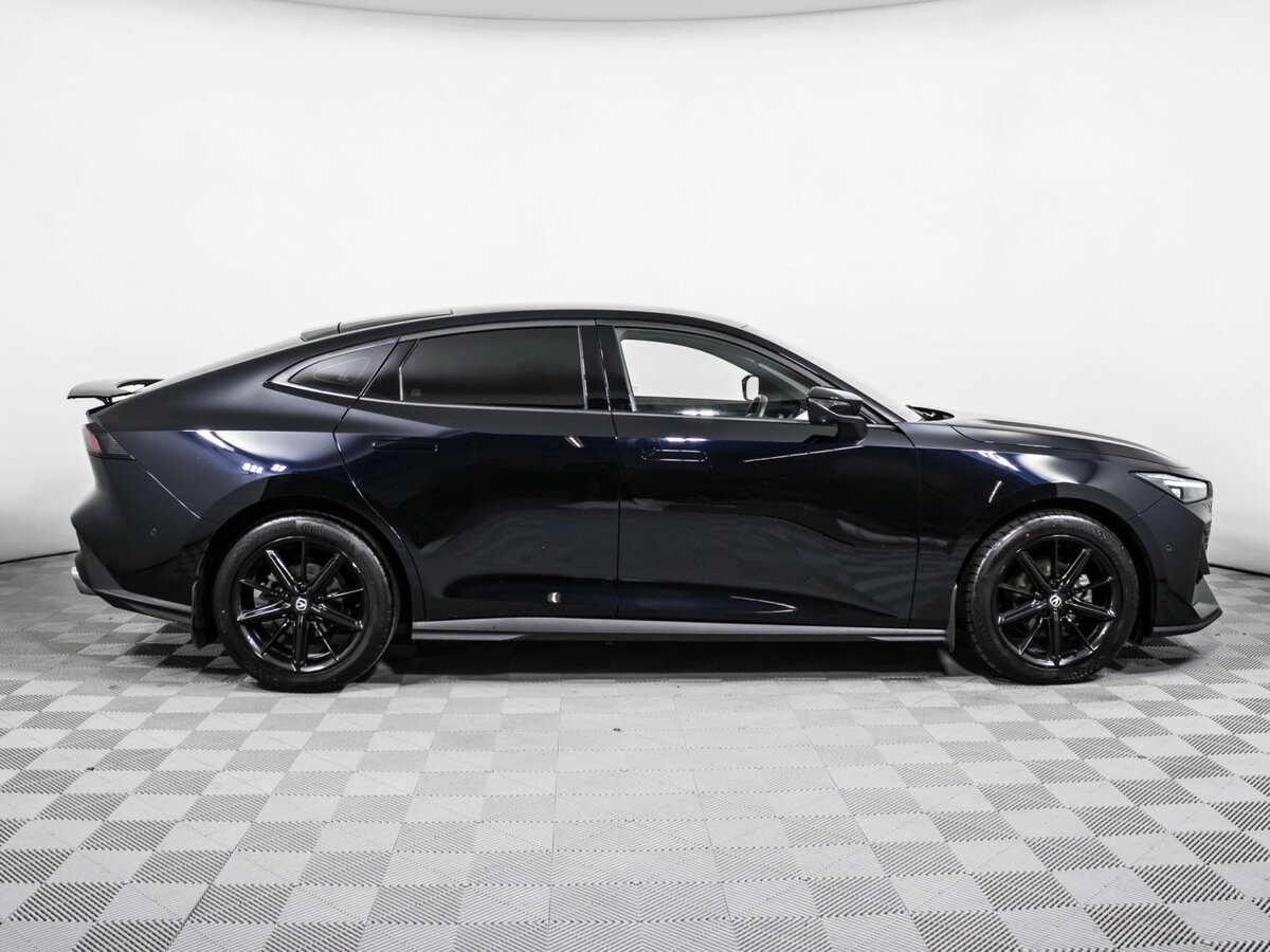 Changan UNI-V с пробегом — 2023 год. Фото: #3