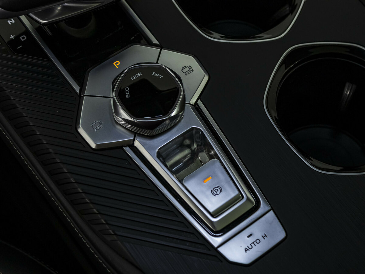 Changan UNI-K с пробегом — 2023 год. Фото: #13