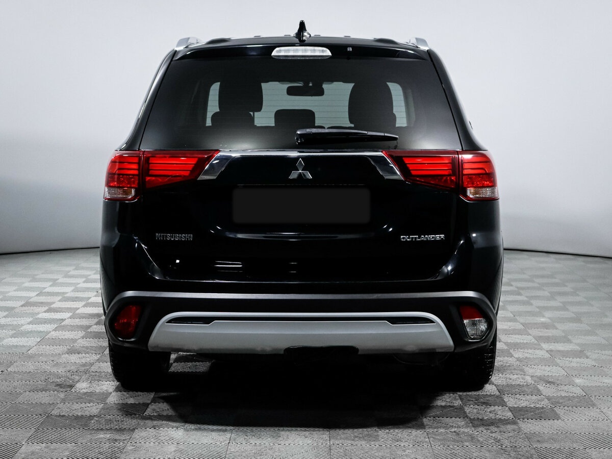 Mitsubishi Outlander с пробегом — 2019 год. Фото: #5