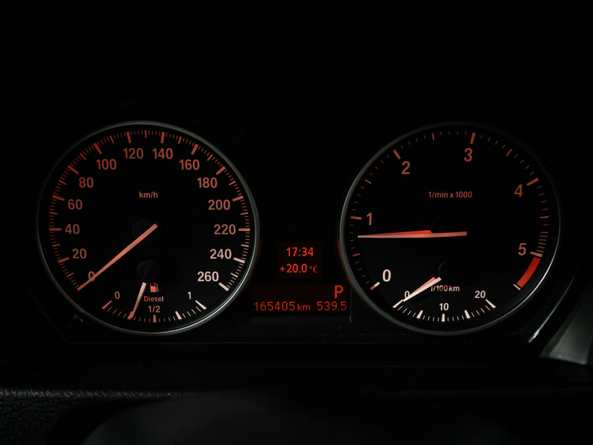 BMW X1 с пробегом — 2014 год. Фото: #11