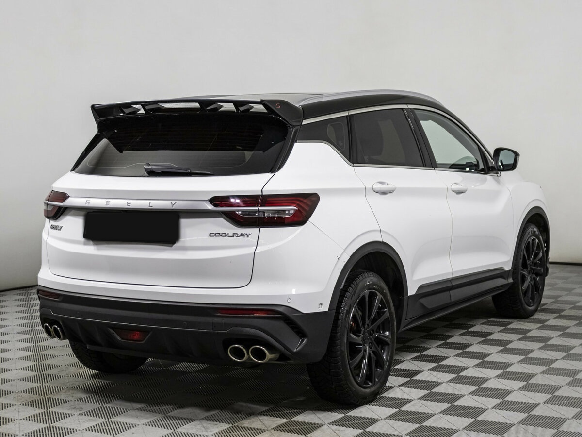 Geely Coolray с пробегом — 2022 год. Фото: #3